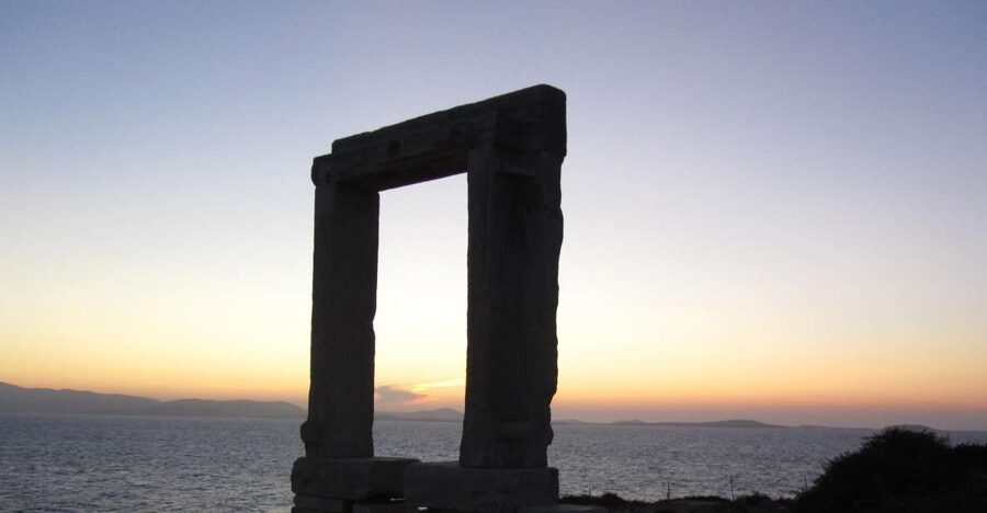 Naxos Castle Walking Tour and Sunset at the Portara - Why this Naxos sunset walk is worth your time