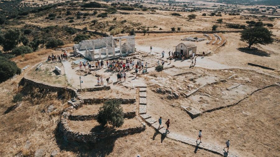 Naxos: Highlights Bus Tour with Free Time for Lunch and Swim - The big picture: what this bus tour does for your Naxos trip