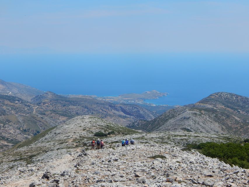 Naxos: Hike to the Top of Mount Zas with a Guide - The descent and how your guide keeps the day comfortable