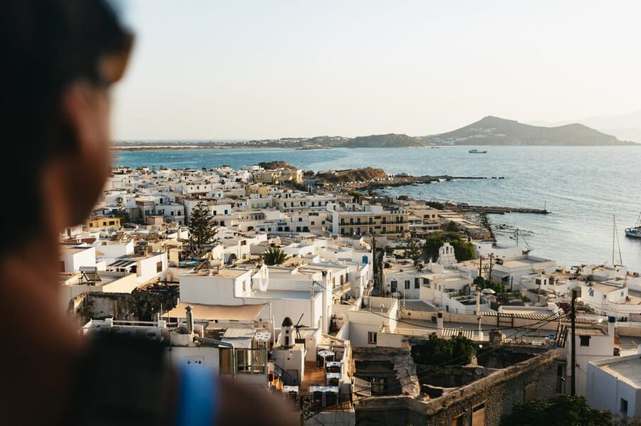 Naxos: Naxos Town Food Tour with Tastings and Wine - Finishing near the Temple of Apollo: sunset timing and last bites
