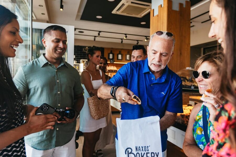 Naxos: Naxos Town Food Tour with Tastings and Wine - Your cheese and wine route: 6 tastings that guide your next meal order