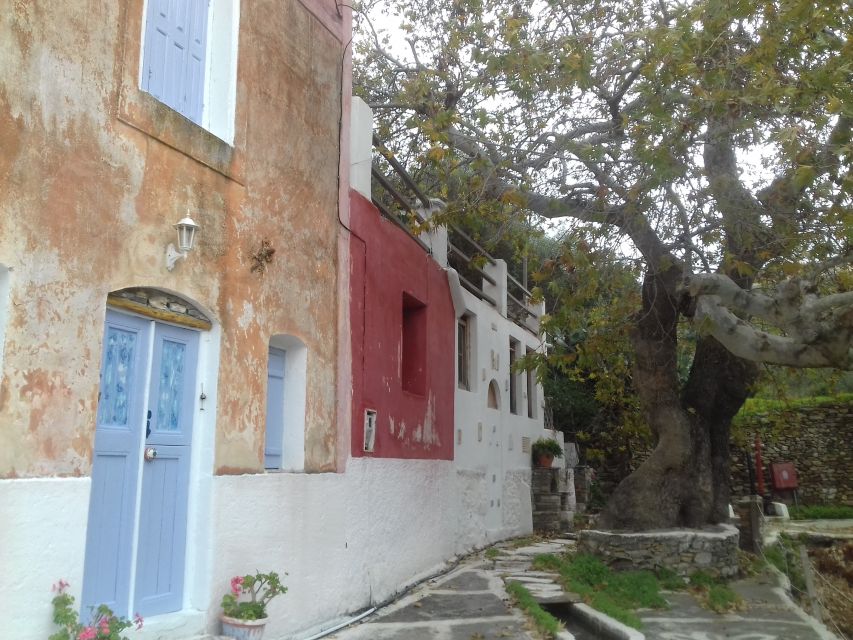 Naxos: Private Minibus Rental with an Experienced Driver - Kouros statues, Byzantine frescoes, and other stand-alone moments