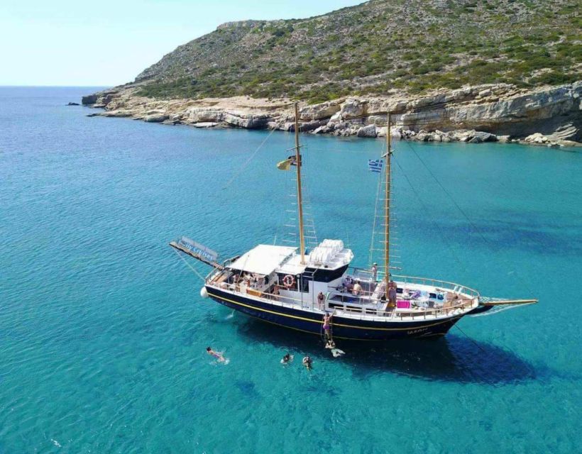 Naxos: Rina Cave-Koufonisi Cruise & Rina Cave Swim with BBQ - Snorkeling gear and safety on a 100-person boat