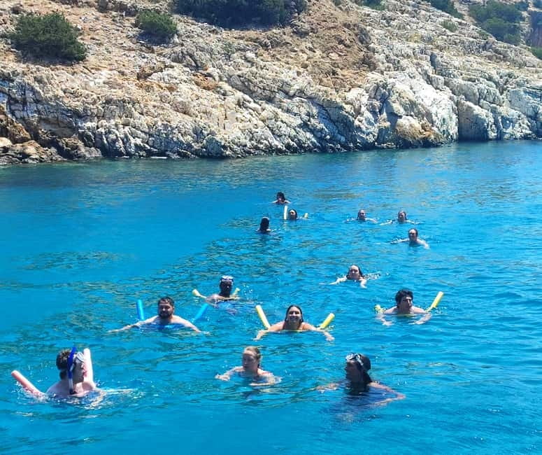 Naxos: Rina Cave-Koufonisi Cruise & Rina Cave Swim with BBQ - How to choose your time in the village vs your time in the sea