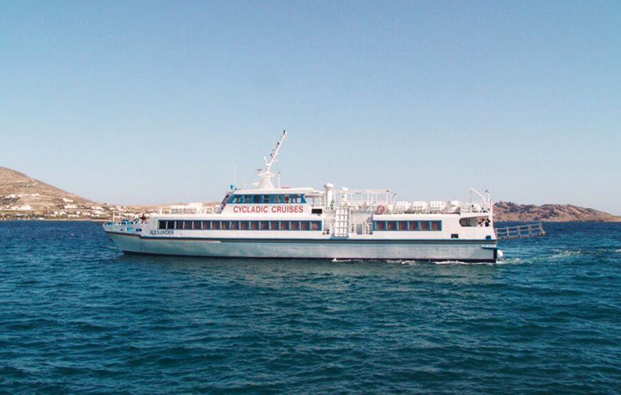 Naxos: Santorini Day Trip by Boat - Should you book the Naxos to Santorini day trip by boat?