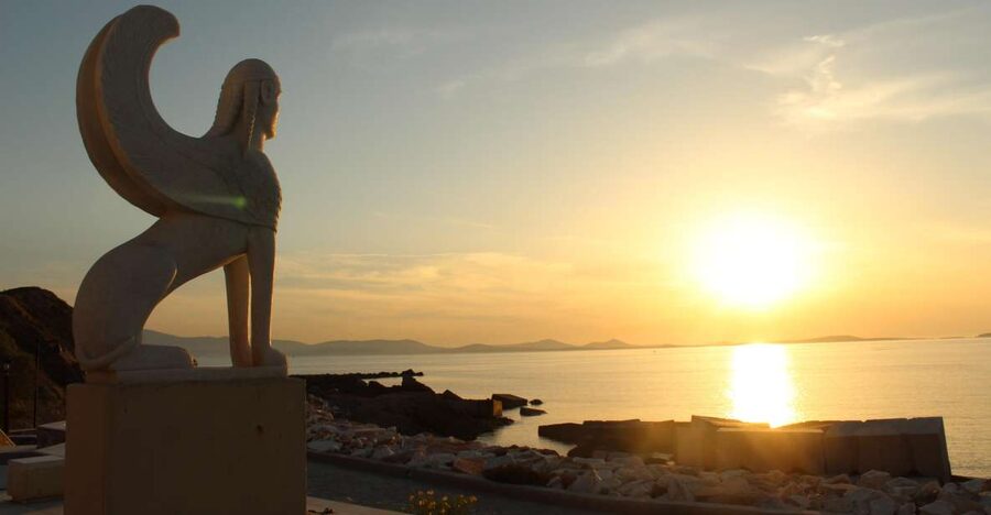 Naxos: Wine and Mythology Sunset Tour - Old Venetian castle alleys, plus the uphill reality check