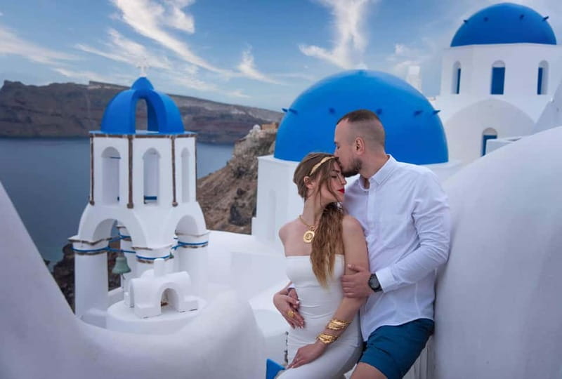 Oía: Santorini Professional Photoshoot with Edited Photos - Oia Santorini Photoshoot, Built for Real Results