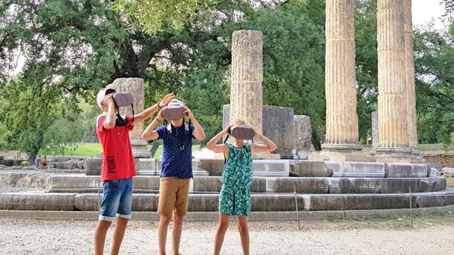 Olympia: The Famous VR Glasses Tour with Audio Guide - VR glasses that turn Olympia ruins into 3D time travel