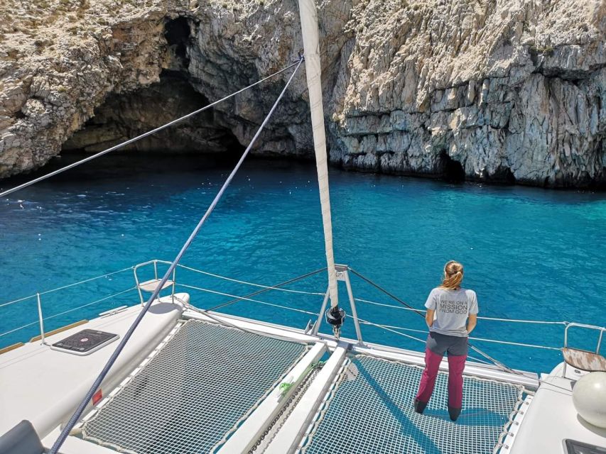 Paros: Catamaran Cruise with Swimming, Meal and Drinks - Morning Pickup, Safety Briefing, and Getting Settled