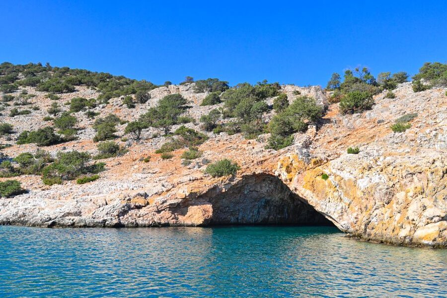 Paros: Iraklia, Schinoussa, & Naxos Sailing Tour with Lunch - Why the 9 Hours Feel Worth It (and When It Might Not)