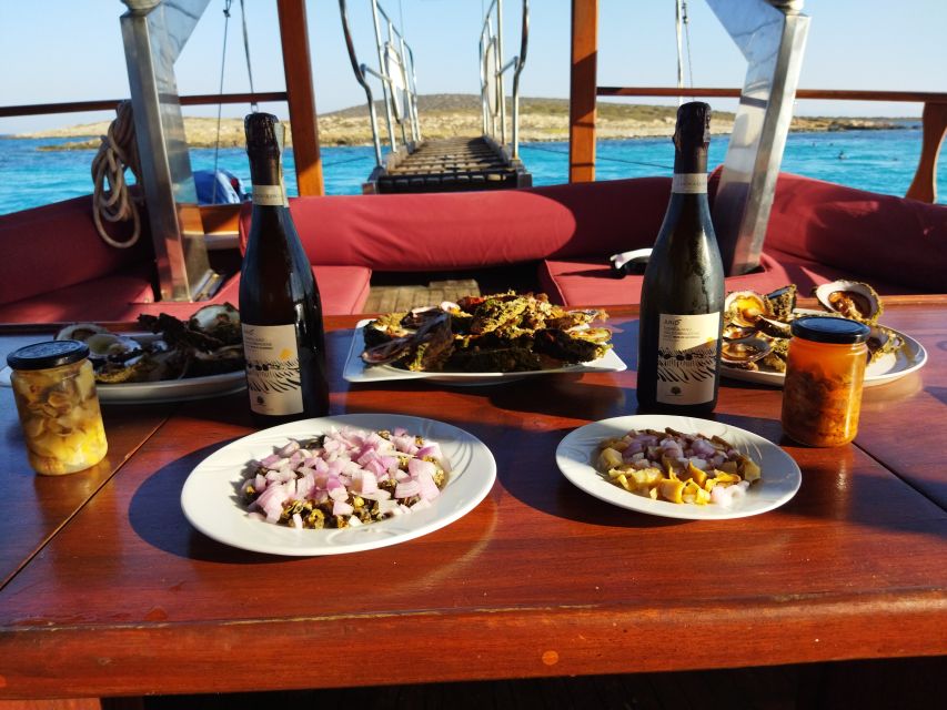 Paros: Traditional Gulet Shared or Private Island Cruise - Snorkeling and swimming: where the clear water time fits best