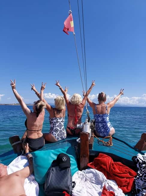 Porto Rafti: Athens East Attica Hidden Gems Cruise - The four swim stops: how the day flows on the water