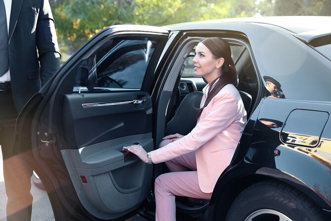 Private Arrival Transfer From Santorini Airport To All Destinations - Key points to know before you go