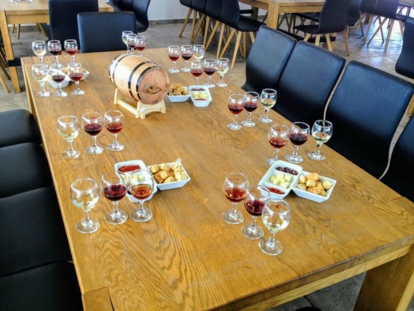 Private Group Visit to Akrotiri & 3 Wineries with Tastings - Quick Tips So You Enjoy Akrotiri and Not Just Survive It