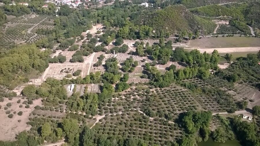Private Guided Tour of Ancient Olympia - The Temple of Zeus Location: One Wonder, Many Clues