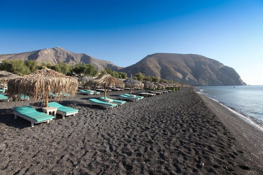 Private Half-Day Sightseeing Tour of Santorini - Red and Black beaches: what the volcanic sand experience really feels like