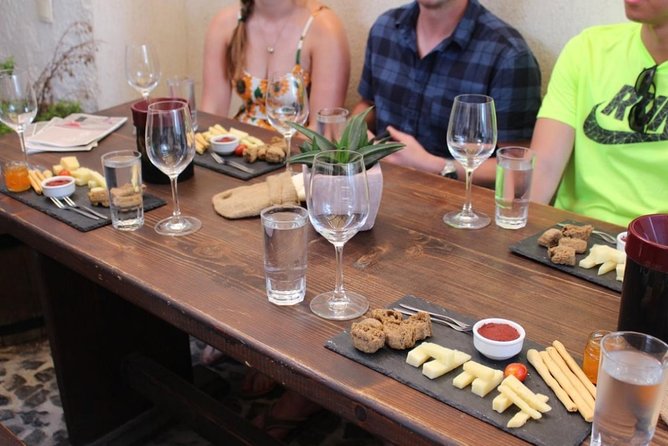 Private Santorini Cooking Class & Wine Tasting Tour - Estate Argyros: the tasting start with Santorini basics