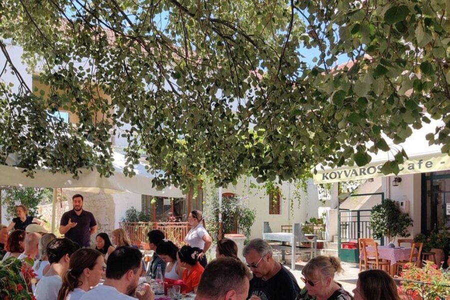 Private tasting of 6 cretan wines in Fres village - The 6 wines on the table, and what each one teaches