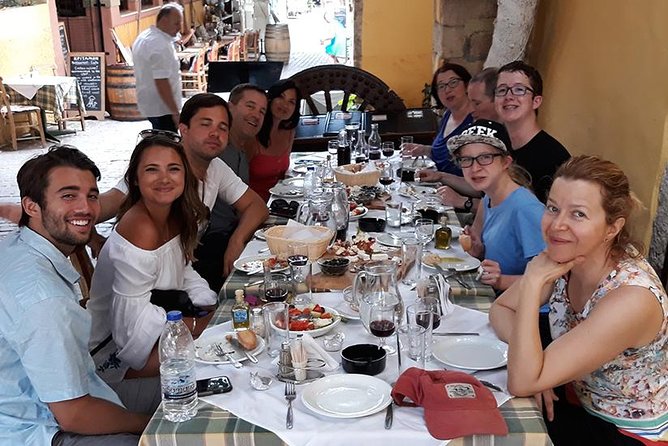 PRIVATE Walking Tour with Lunch and Wine Tasting by a Sommelier - Price and value: what you’re really paying for
