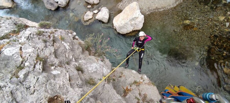Rethymno: Canyoning Tour in the Kourtaliotiko Gorge - Gear up properly: neoprene suits and canyon kit