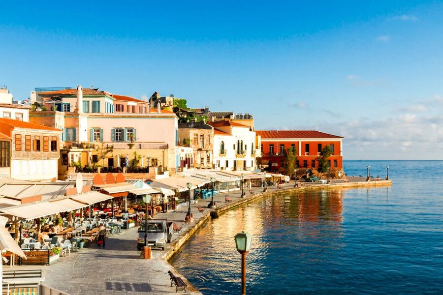Rethymno: Full or Half-Day Trip to Chania with Audio Guide - Comfort and practical limits on the coach