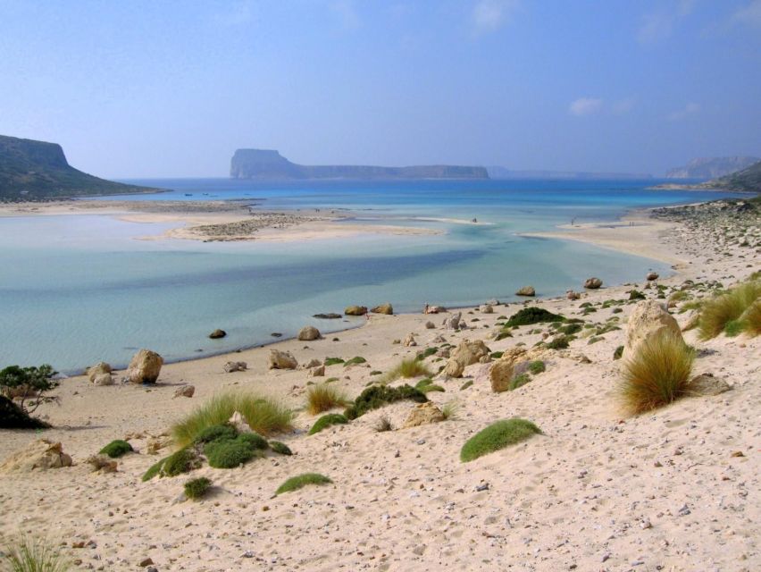 Rethymno: Gramvousa & Balos Lagoon Day Trip with Boat Ticket - Guides, Languages, and the Difference Good Leadership Makes