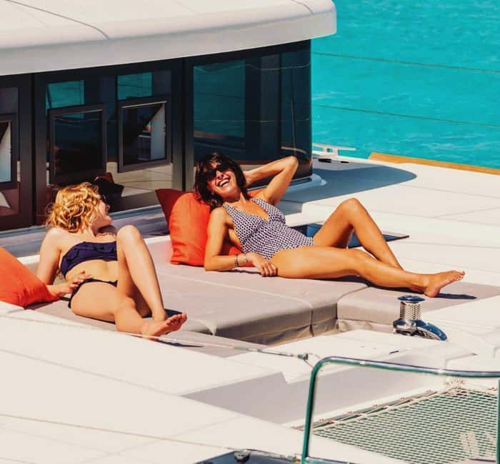 Rethymno Premium Catamaran Cruise: Healthy Lunch & Open Bar - The First Sailing Stretch: Comfort on Deck While You Head Toward the Bay