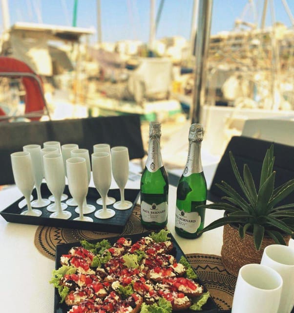 Rethymno: Sunset Catamaran Cruise - Sushi & Open Bar - Welcome on deck: Prosecco, snacks, and the kind of vibe you want at sunset