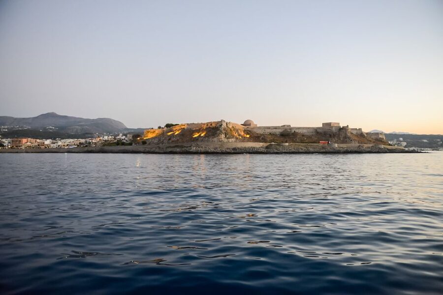 Rethymno: Sunset Cruise on a Wooden Pirate Boat - Getting There: Dolphin Cruises Ticket Office at the Port