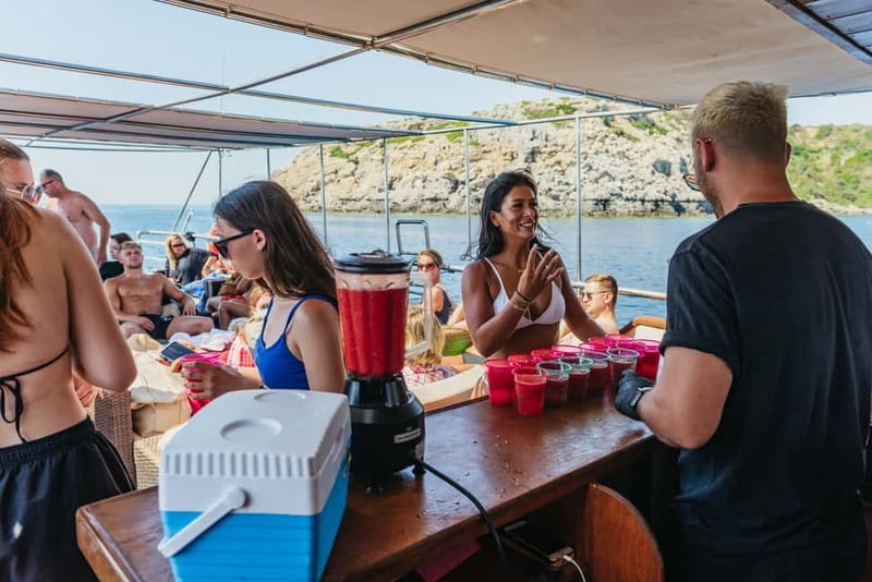 Rhodes: Anthony Quinn, Ladiko and Caves All-Inclusive Cruise - Anthony Quinn Bay: the star stop for views above and below water