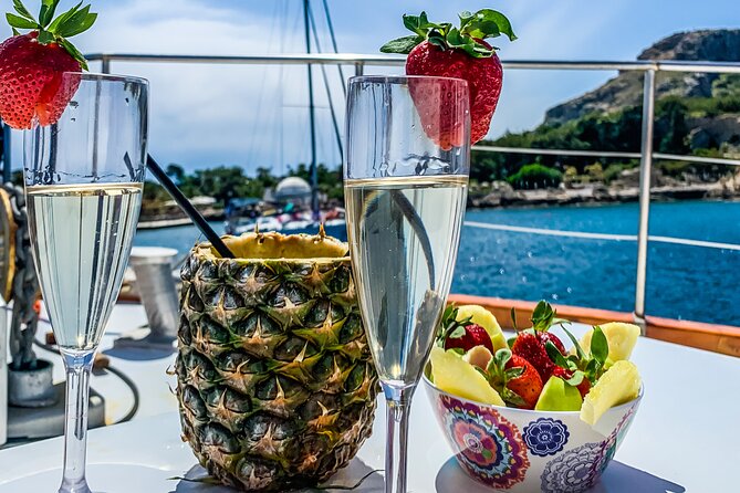 Rhodes Day Cruise (with lunch & unlimited drinks) 5,5 Hours - Afandou Beach stop: quiet anchor time and a lunch that feels local