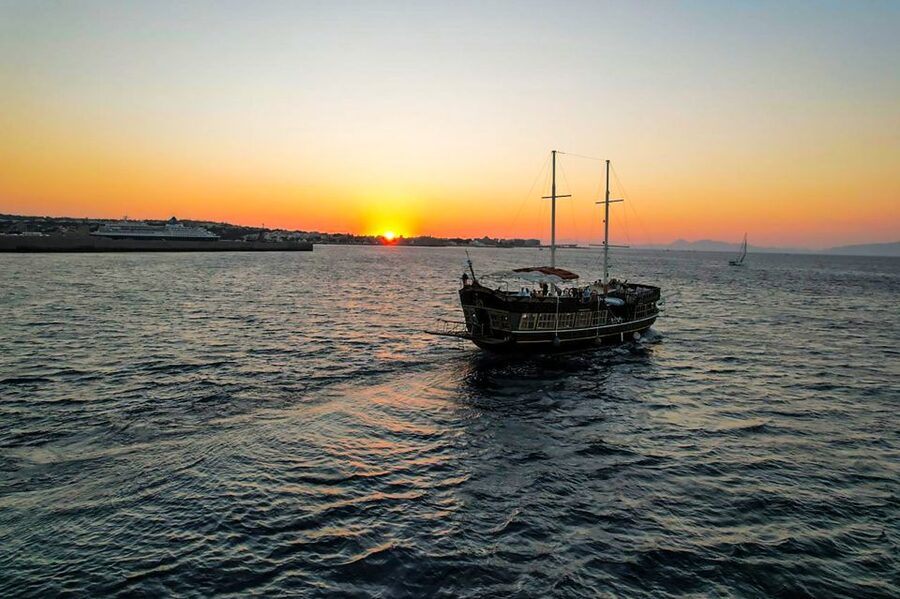 Rhodes: Sunset Cruise with Greek BBQ and Unlimited Drinks - Kallithea Springs Swim Stop: Your Hour In The Clear Water