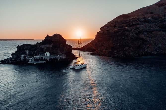 Romantic Sunset Catamaran Caldera Cruise incl. Meal & Drinks - Price and value: what $114.93 buys you