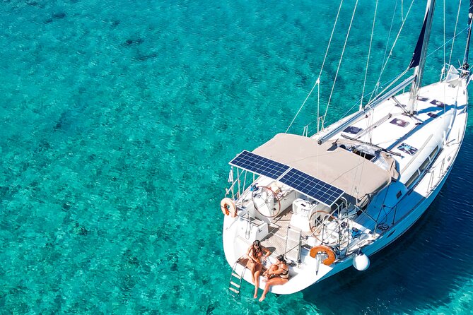 Sailing Cruise to Dia Island with Meal and Water Activities - The historical context you’ll appreciate around Heraklion’s waterfront