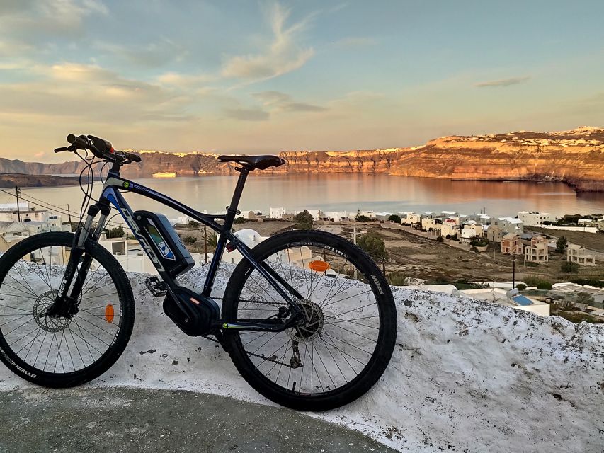 Santorini: Around the Island by Electric Bike - What to pack, and what not to wear on an e-bike