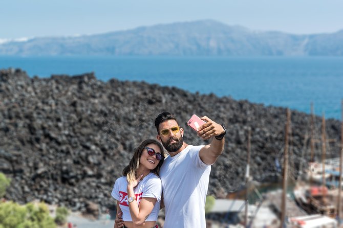 Santorini Caldera Cruise Tour (Volcano, Hot Springs, Thirassia) - Crowds, hearing the guide, and how to get more out of a big group