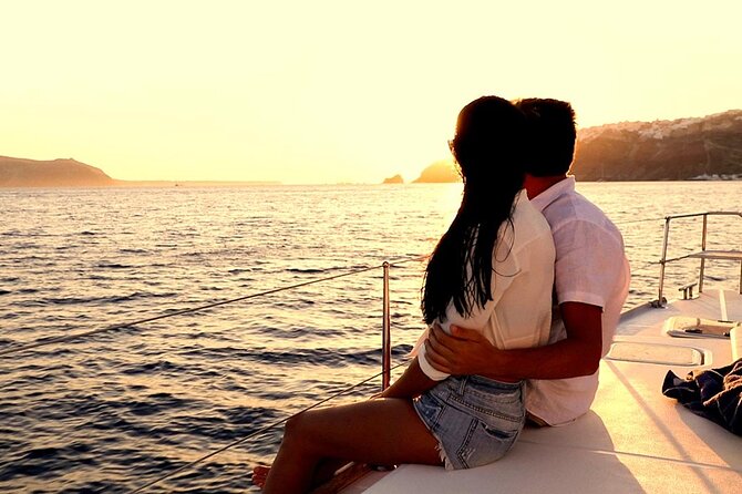 Santorini Catamaran Cruise with Greek Meal, Open-Bar and Sunset - Pickup and Getting to the Right Place on Time