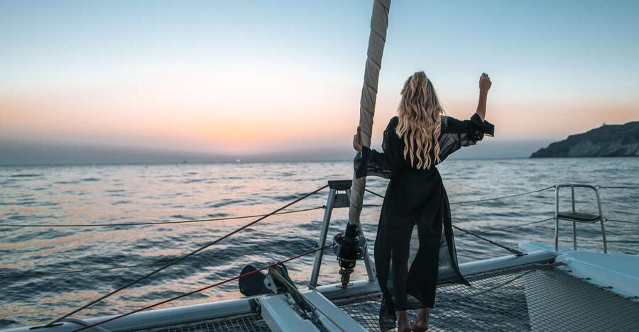 Santorini Catamaran Cruise with Swimming, Meal and Open Bar - What to pack so the day stays easy