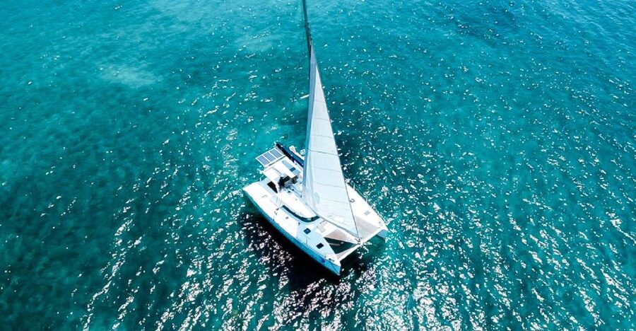 Santorini: Day Cruise with Meal & Open Bar - Setting Sail From Vlychada, Then Chasing the Caldera Views
