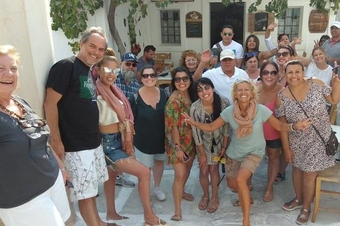Santorini Day Tour with Sunset in Oia - Oia Village and Sunset: Free Time, Big Crowds, Plan Your Route