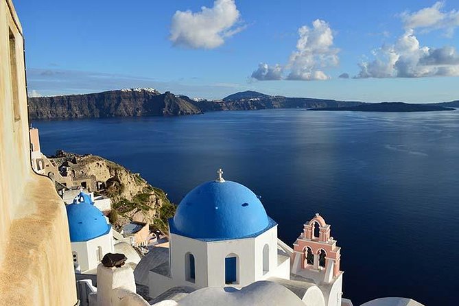Santorini Day Tour with Sunset in Oia - Emporio’s Castelli of Emporio: Medieval Streets, White Churches, Real Walking Time