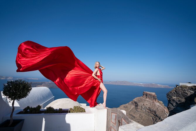 Santorini: Flying Dress Photoshoot - Cliffside paths and caldera backdrops, with wind as your co-star