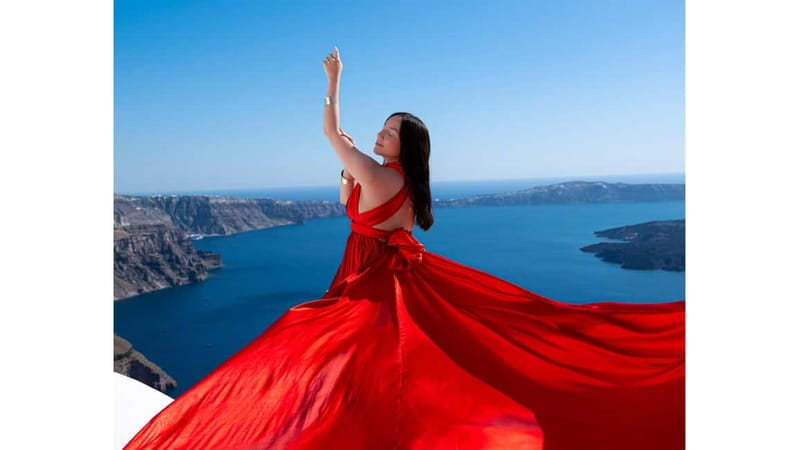 Santorini: Flying Dress Photoshoot with Edited Photos - Key highlights worth planning around