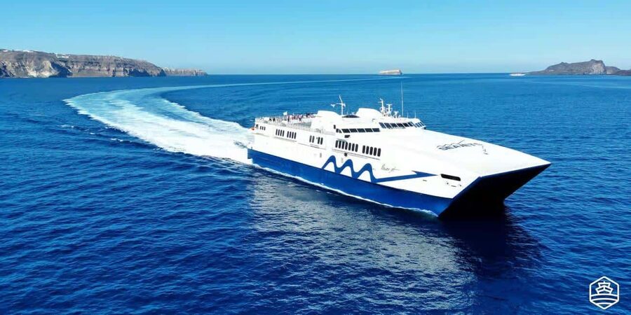 Santorini Guided Day Trip From Crete with Ferry Tickets - Optional volcano boat tour: who should add it and what to expect