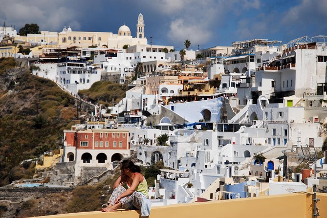 Santorini Highlights and Venetian Castles Small-Group Day Tour - Late-morning pickup and an 18-person max group vibe