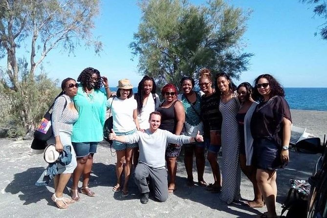 Santorini Highlights Private Tour - Oia in about an hour: caldera views plus the village lanes