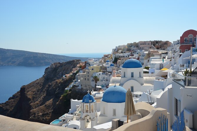 Santorini Highlights Small-Group Tour with Wine Tasting option - Oia Main Street: postcard facades, but with a smart game plan