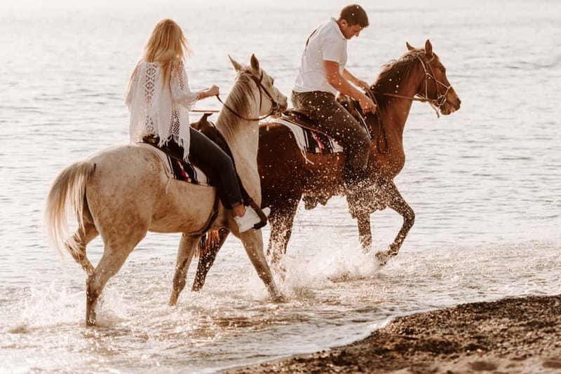 Santorini: Horseback Riding on the Black Sandy Eros Beach - Best Time to Book and What to Wear for Santorini’s Sun and Dust