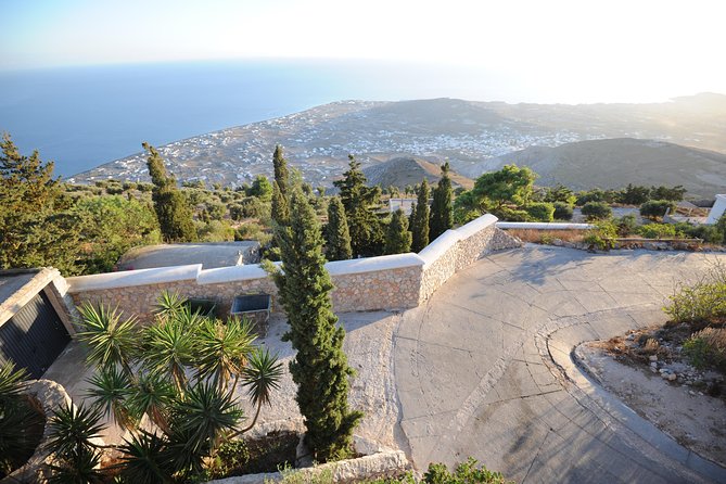 Santorini Luxury Custom Private Tour with Local guide - Key things to know before you go