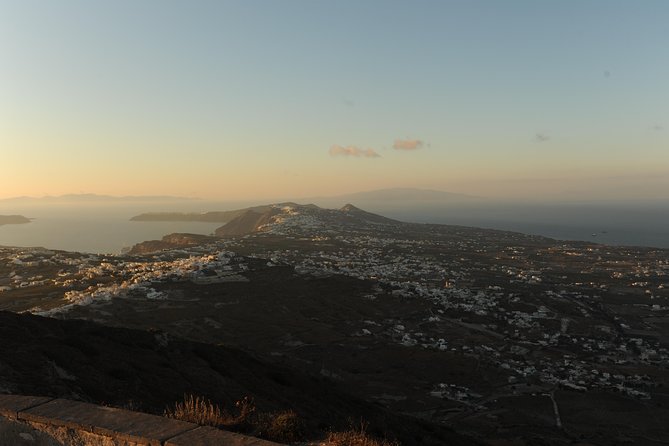 Santorini Luxury Custom Private Tour with Local guide - Firostefani in 15 minutes: the fast hit blue-dome moment